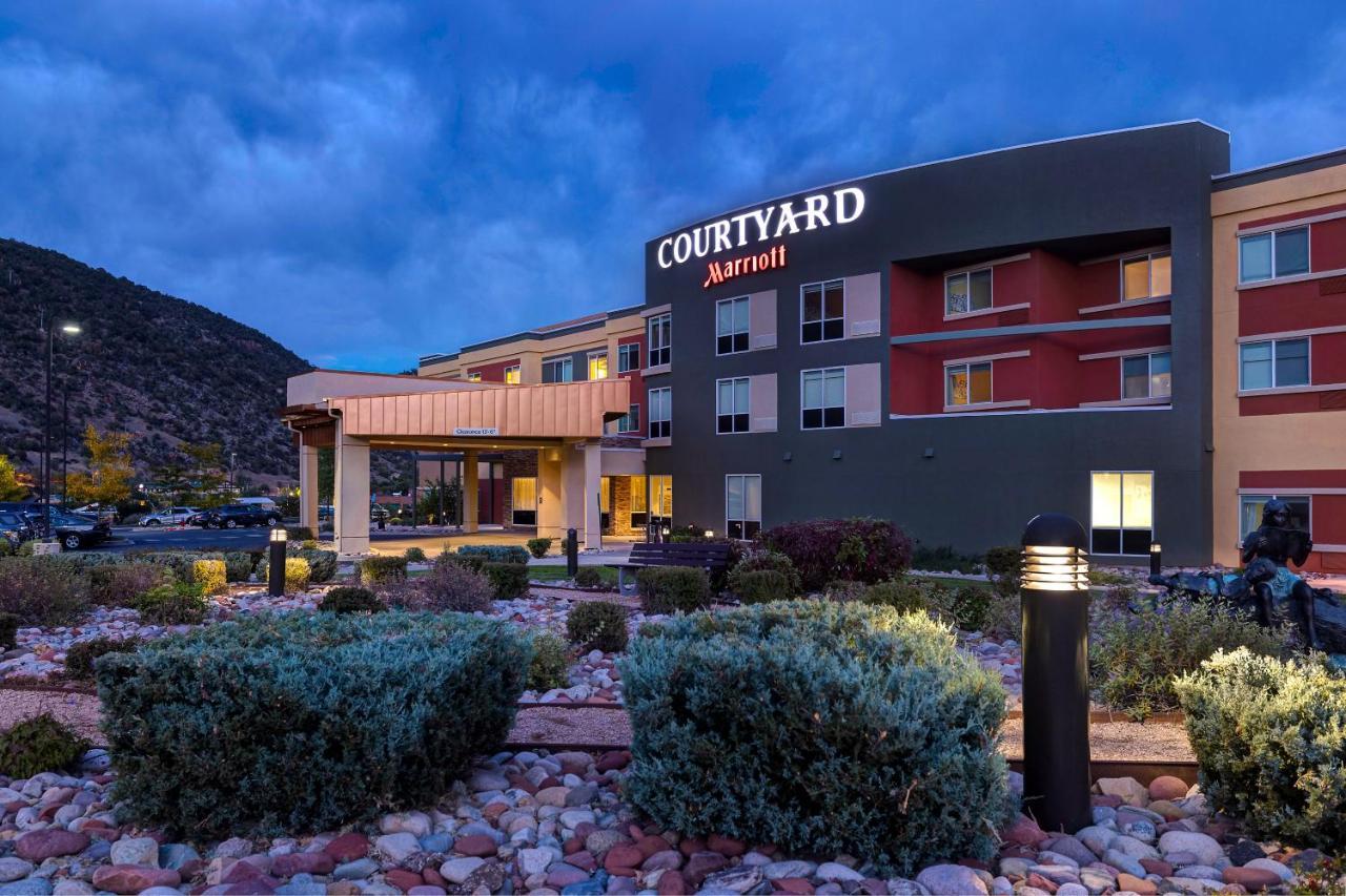 Courtyard By Marriott Glenwood Springs Otel Dış mekan fotoğraf